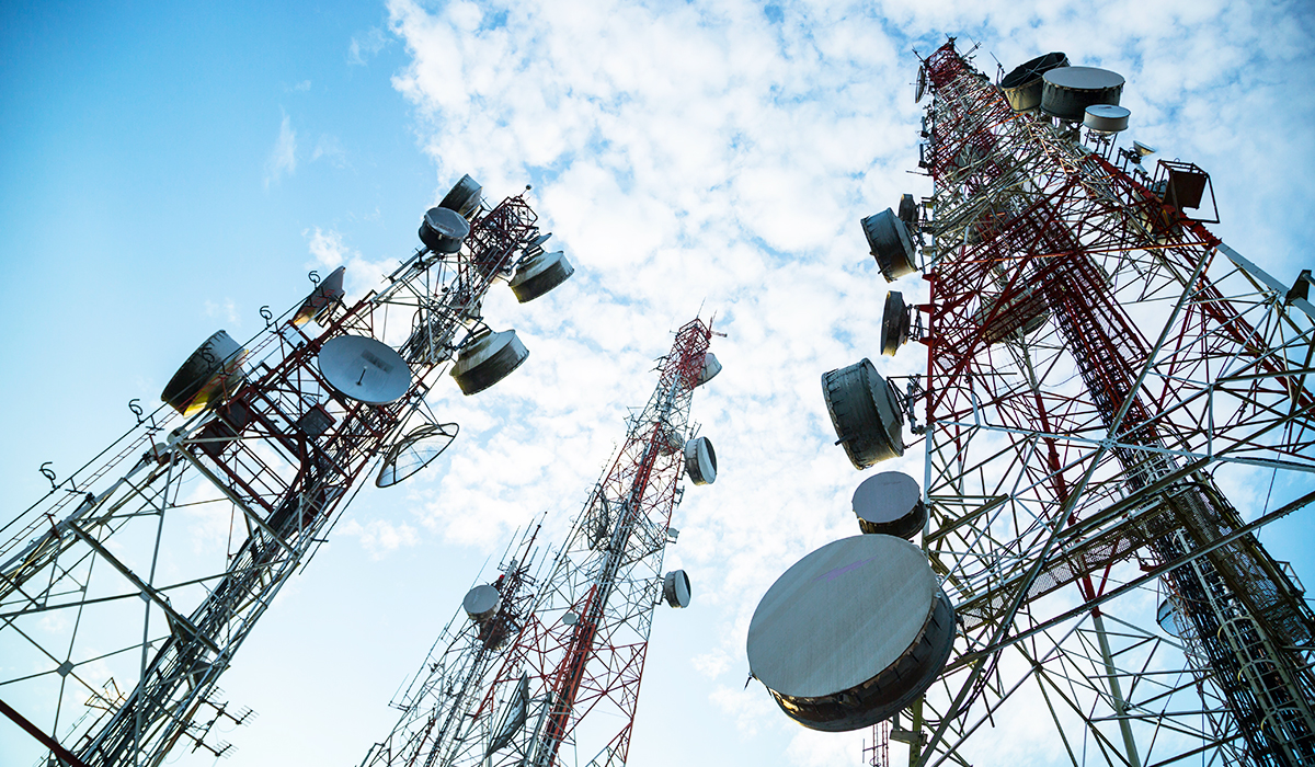 telecommunications tower